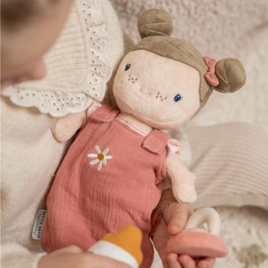 Bebé Rosa con canastilla y accesorios Little Dutch
